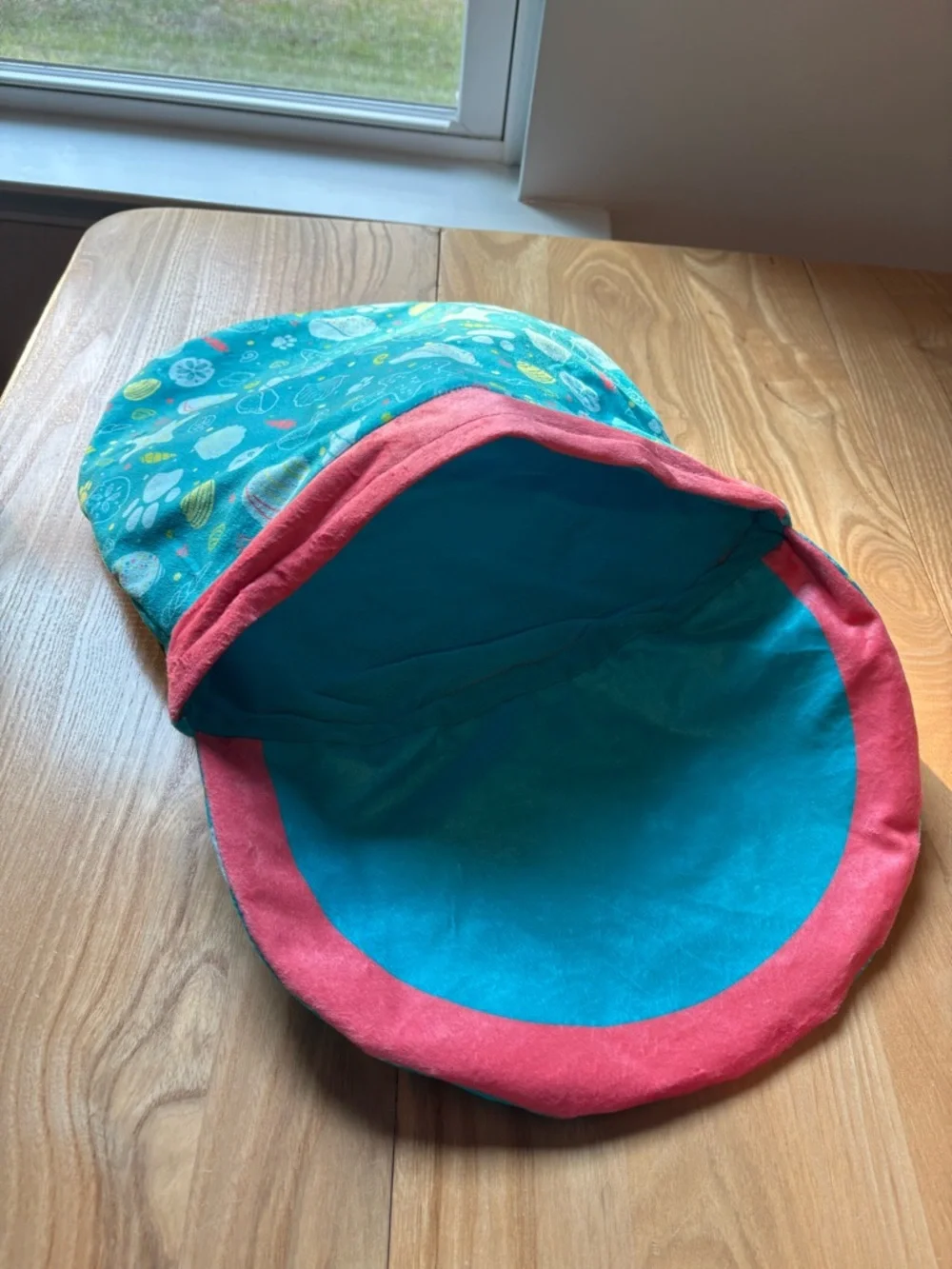 Turquoise Seashell Print Crinkle Pouch with Coral Trim (for cats)